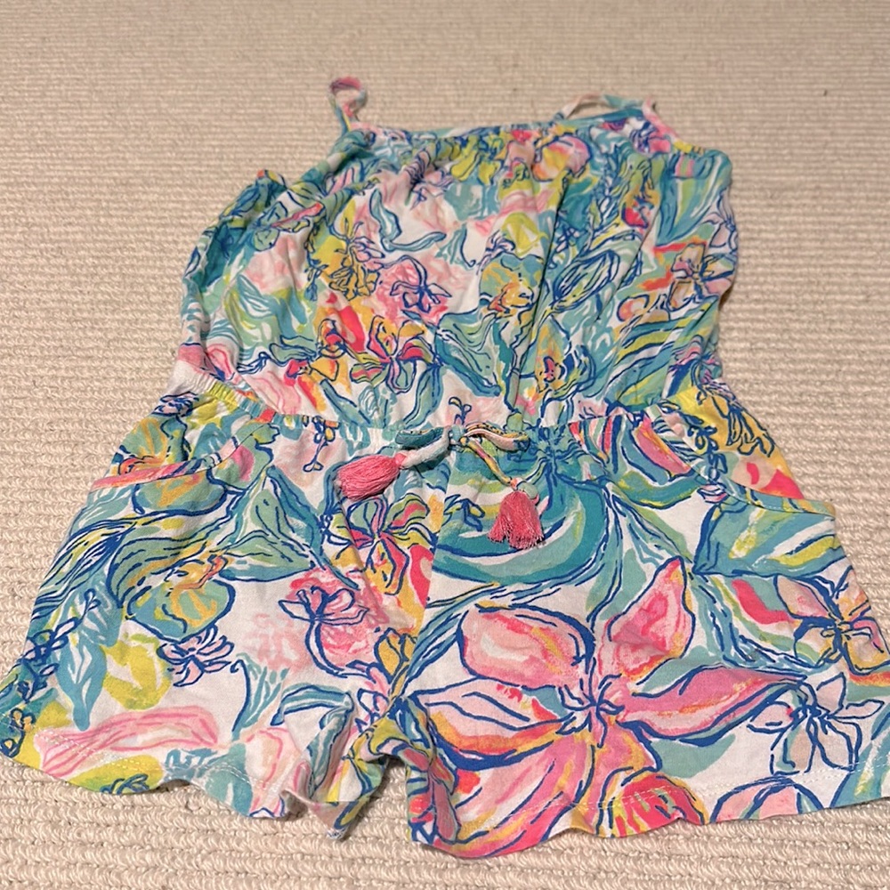 Girls Lilly Pulitzer Romper. Size L(8-10)